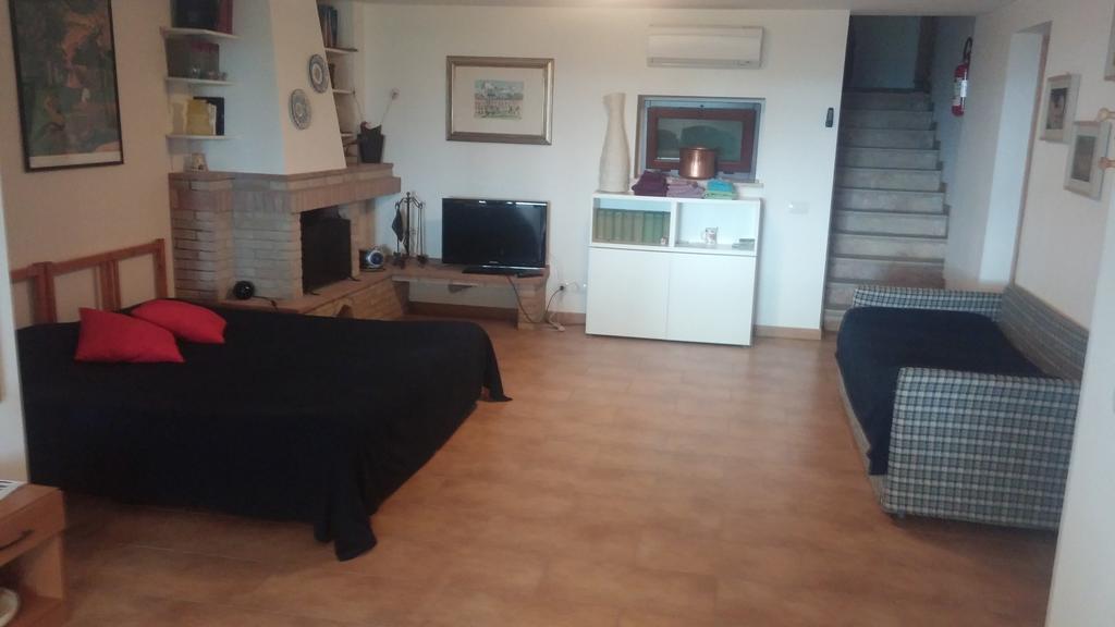 Le Querce Bed and Breakfast Ανκόνα Δωμάτιο φωτογραφία